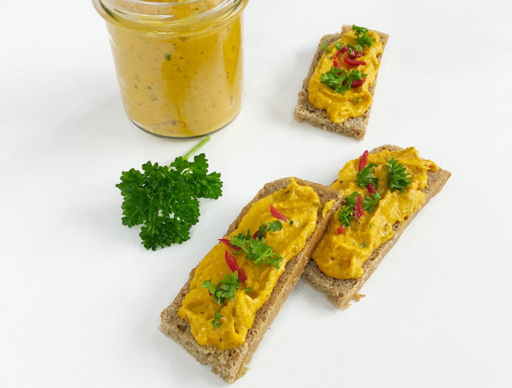 curry carrot pate with sandwiches