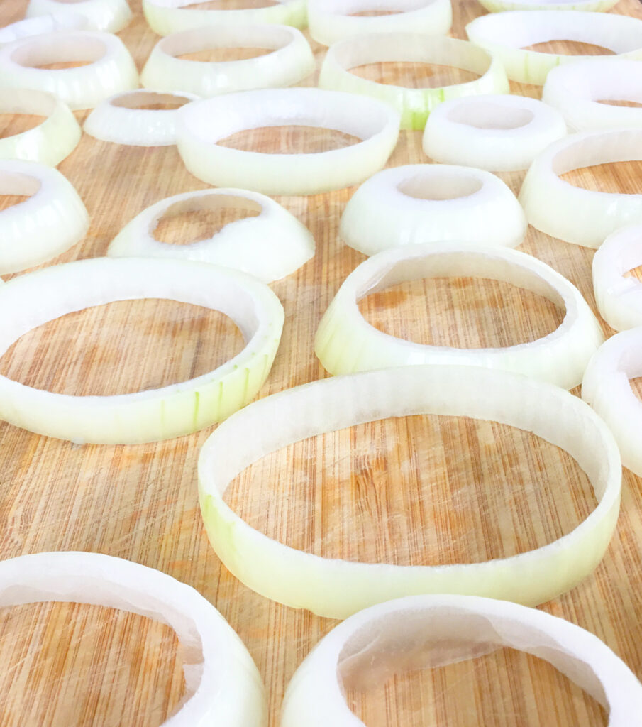 onion rings on chopping board